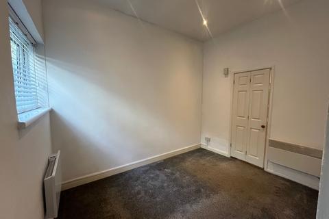 undefined, Flat 3, 20 Youngs Park Road, Paignton, TQ4 6BU