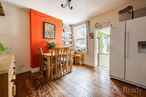 3 bedroom terraced house for sale, Avenue Road, Norwich