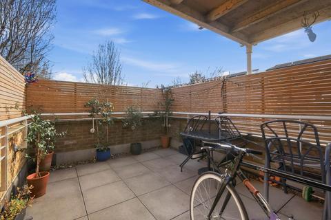 undefined, Colchester House, Bow