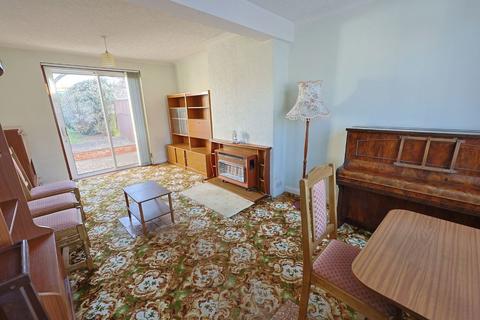 3 bedroom semi-detached house for sale, Bransgrove Road, Edgware HA8