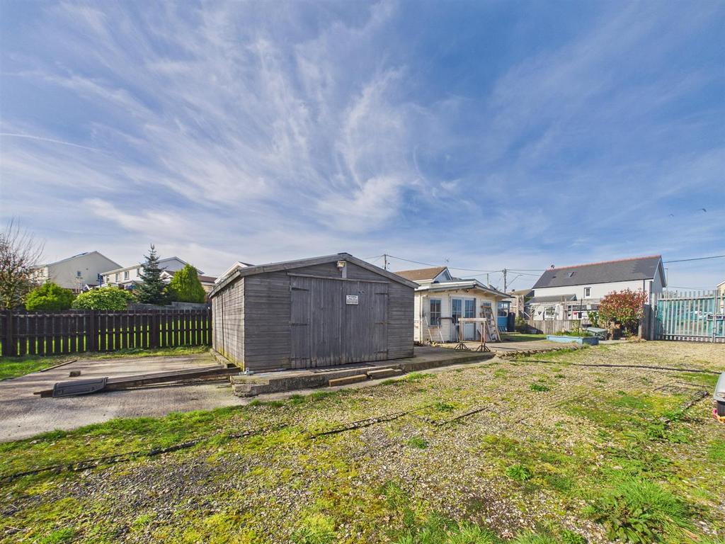 CAM04045 G0-PR0078-STILL023.jpg