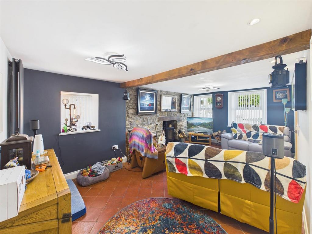 CAM04045 G0-PR0078-STILL006.jpg