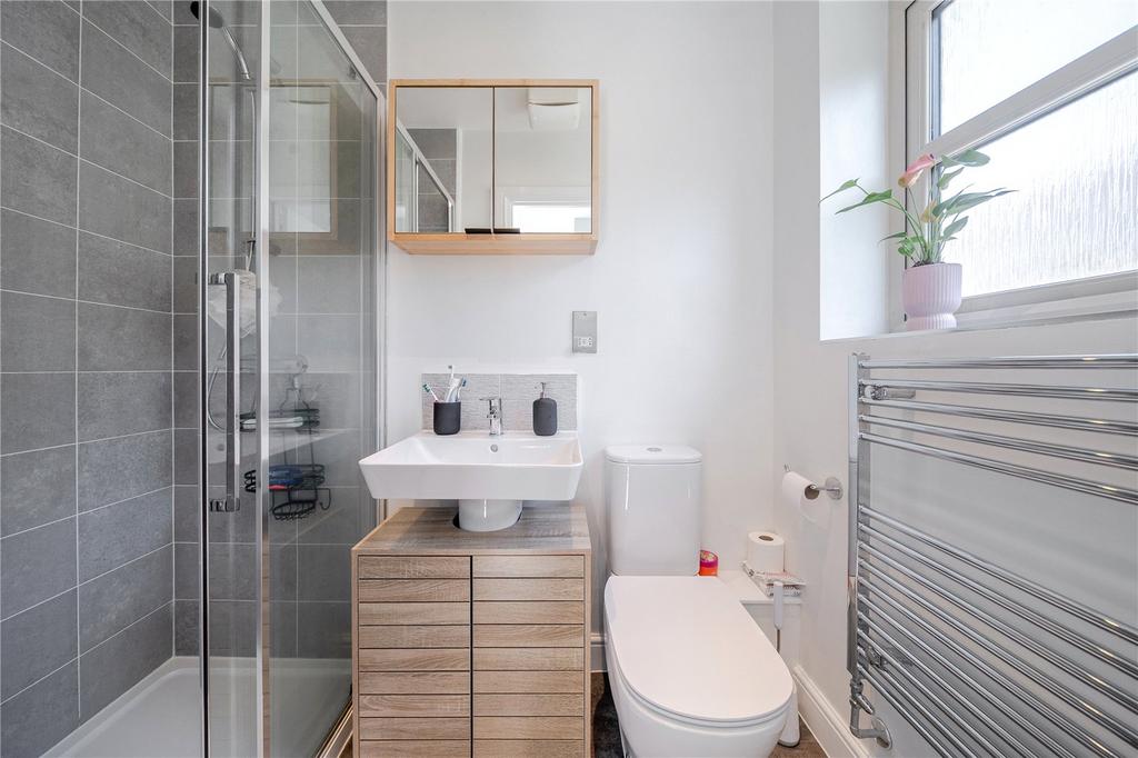 Ensuite