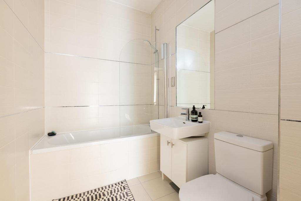 Flat 1 The Bank-7.jpg