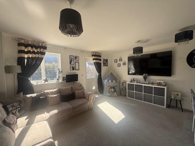 Front room 2.jpg