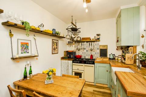 3 bedroom terraced house for sale, Ripley Terrace, Halifax HX2