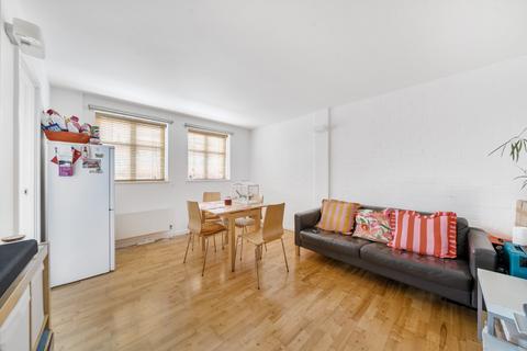 1 bedroom flat for sale, King Street, Hammersmith, London, W6
