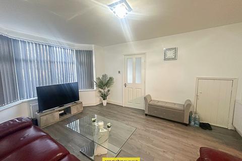 undefined, Waller Avenue Luton LU4 9RR