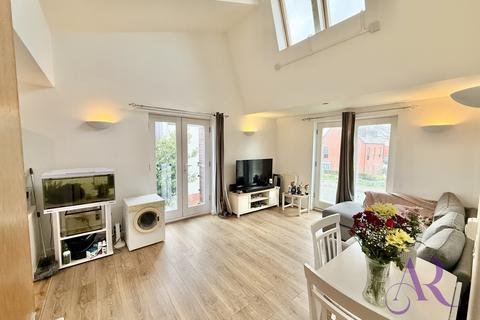 2 bedroom flat for sale, Addenbrookes Road, Newport Pagnell