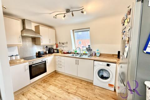 2 bedroom flat for sale, Addenbrookes Road, Newport Pagnell
