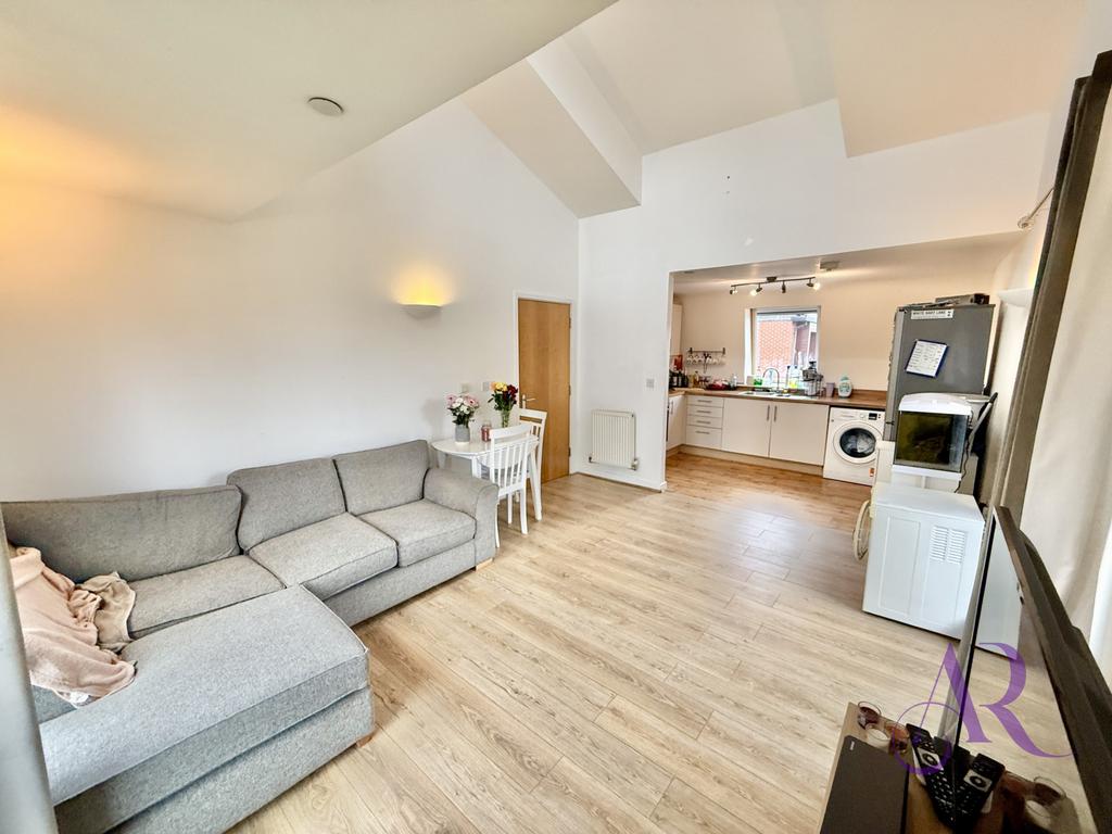 Bc38c825-4290-47d0-9598-0c38c32ebeba