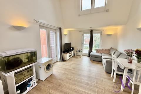 2 bedroom flat for sale, Addenbrookes Road, Newport Pagnell