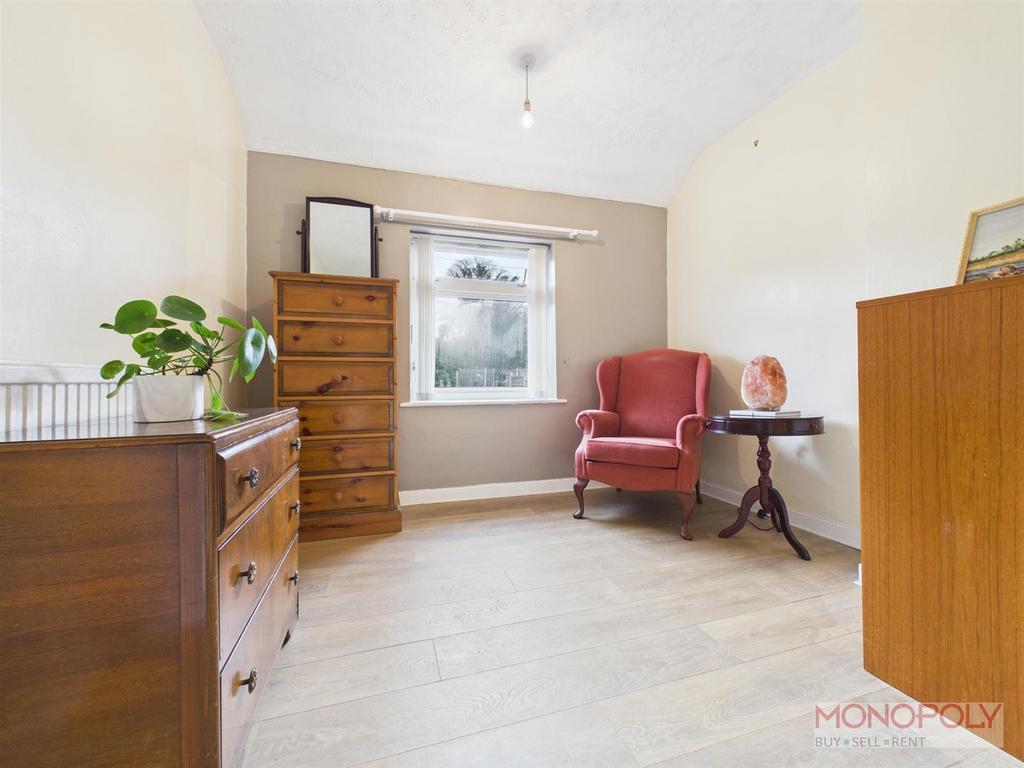 CAM04439 G0-PR0253-STILL008.jpg