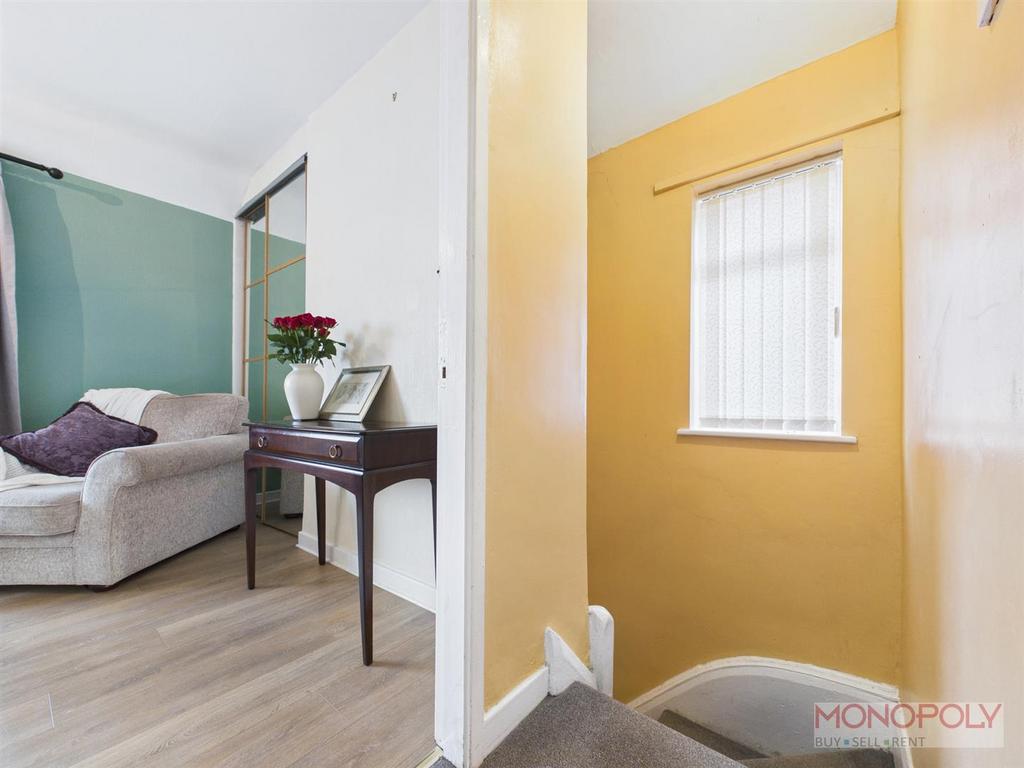 CAM04439 G0-PR0253-STILL010.jpg