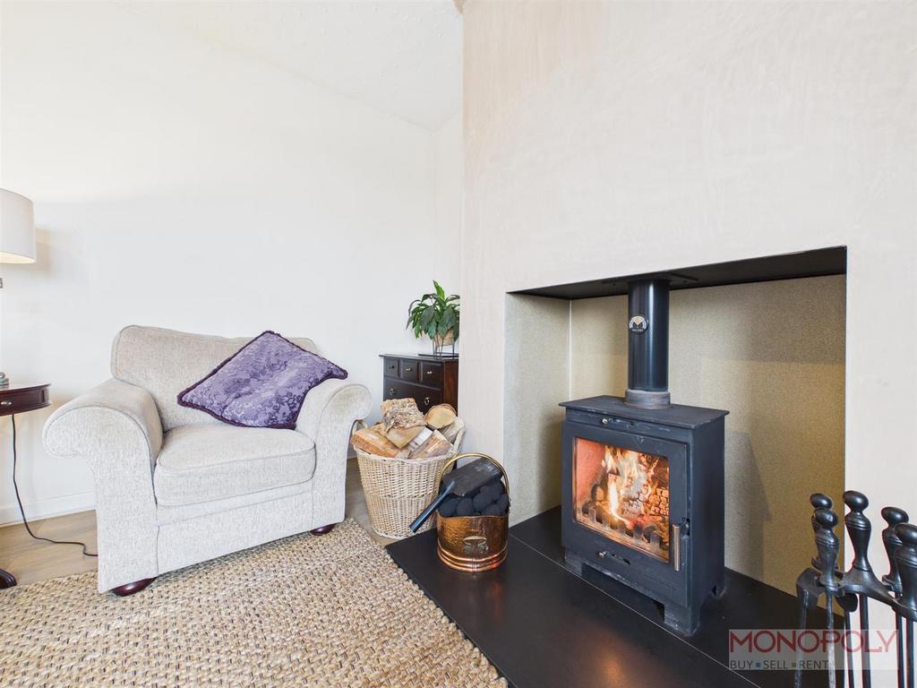 CAM04439 G0-PR0253-STILL003.jpg