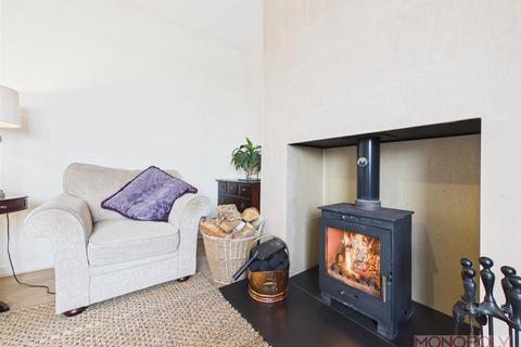 undefined, Bryn Derw, Cefn-Y-Bedd, Wrexham