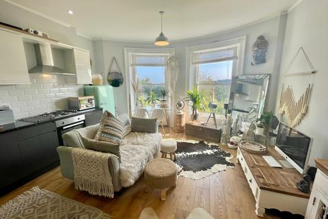 undefined, Dover Street Ryde PO33