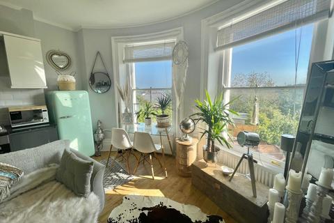 undefined, Dover Street Ryde PO33