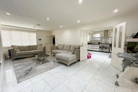 undefined, Walkden Road, Manchester M28