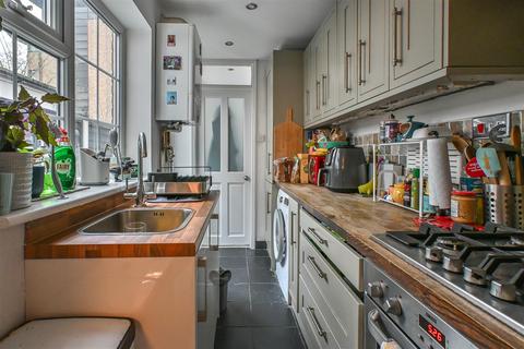 undefined, Alfred Road, Brentwood