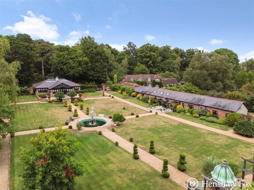 Sketch Ph3 6134906 - Copy.jpg