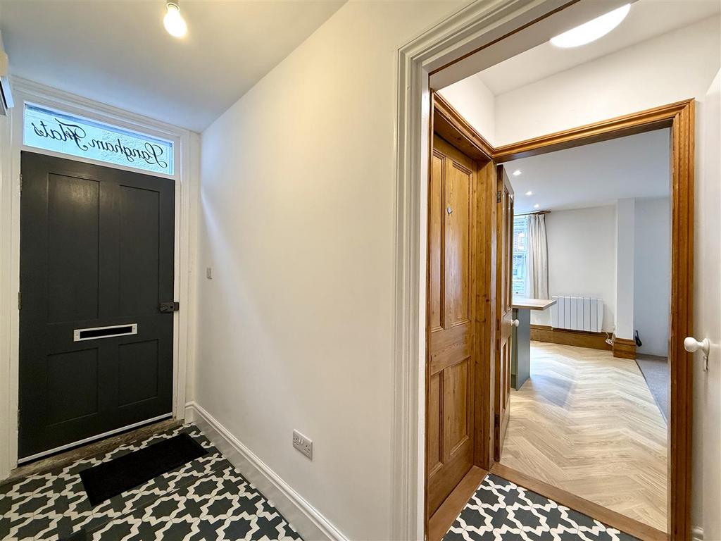 Ground Floor Flat Entrance Hall