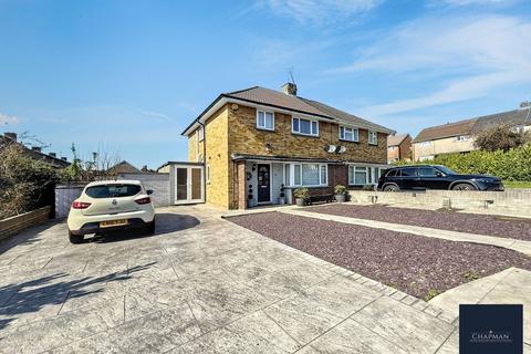 Braunton Crescent, Llanrumney, CF3