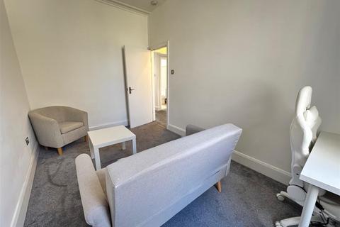 1 bedroom flat to rent, Argyle Square