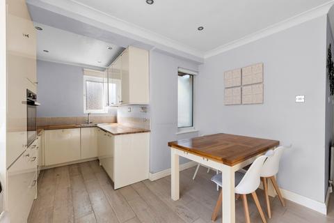 2 bedroom maisonette for sale, Upper Court Road, Epsom KT19