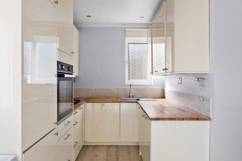 2 bedroom maisonette for sale, Upper Court Road, Epsom KT19