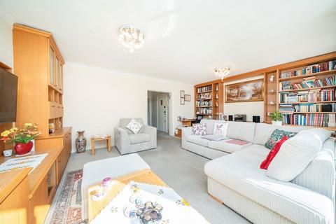 2 bedroom flat for sale, Heathfield Terrace, London W4