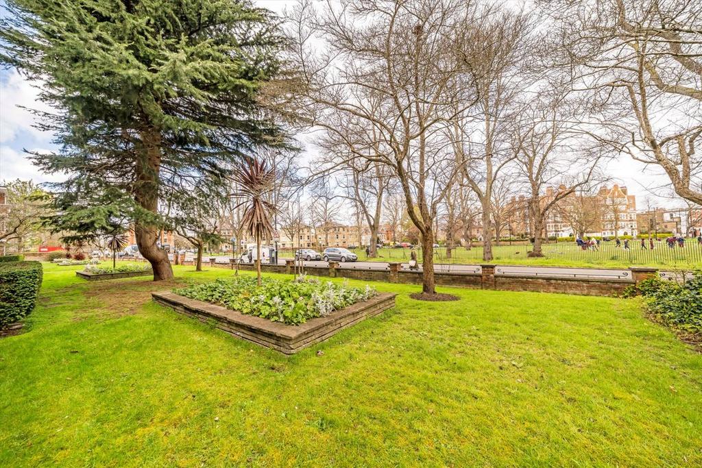 Communal garden, garden