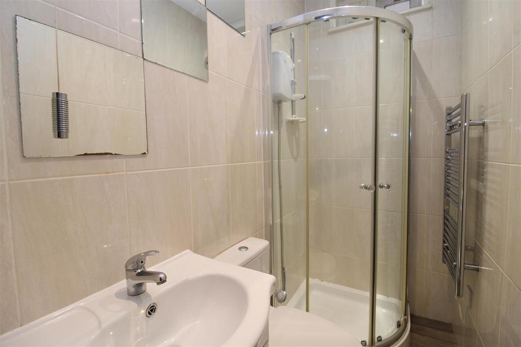 Flat 1, 1 Avenue Road - New 2022 (7).JPG