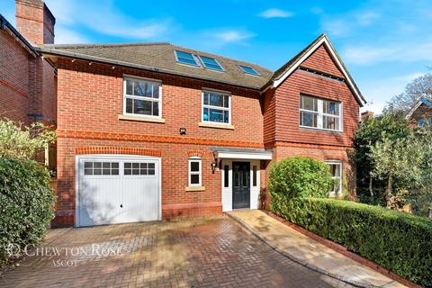 5 bedroom detached house for sale, Heathlands Place, Ascot