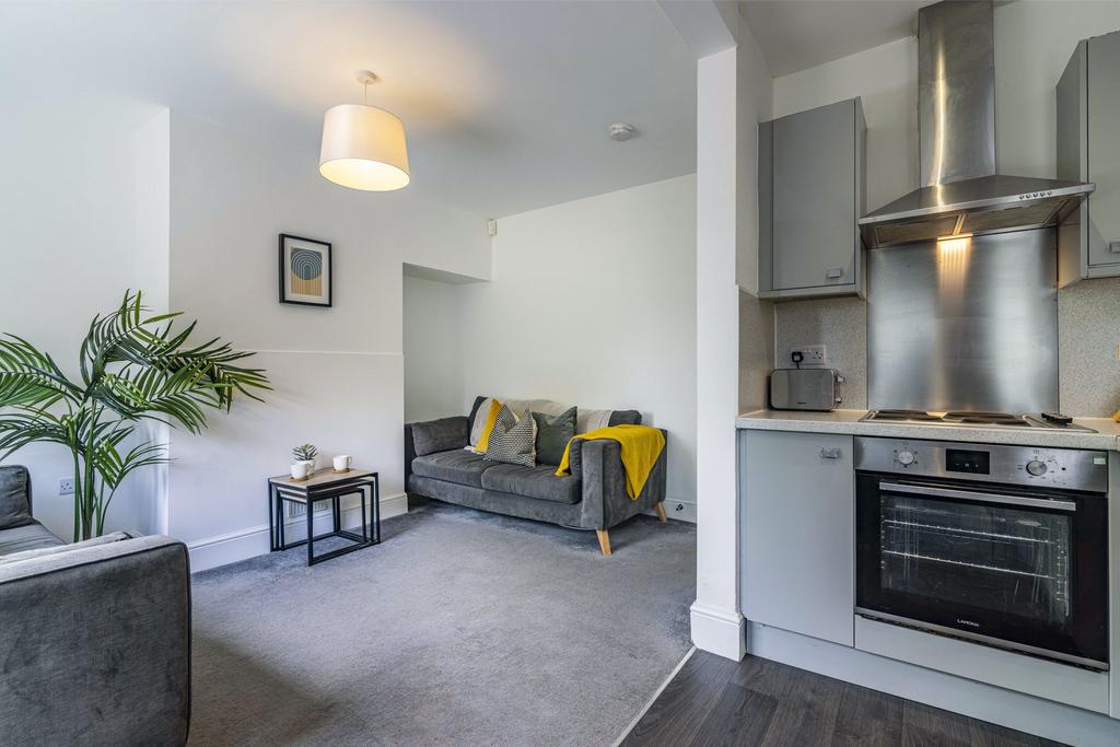 Open Plan Lounge/Kitchen