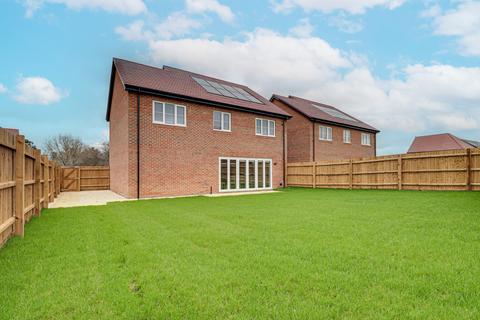 undefined, Oak Drive, Codicote, SG4