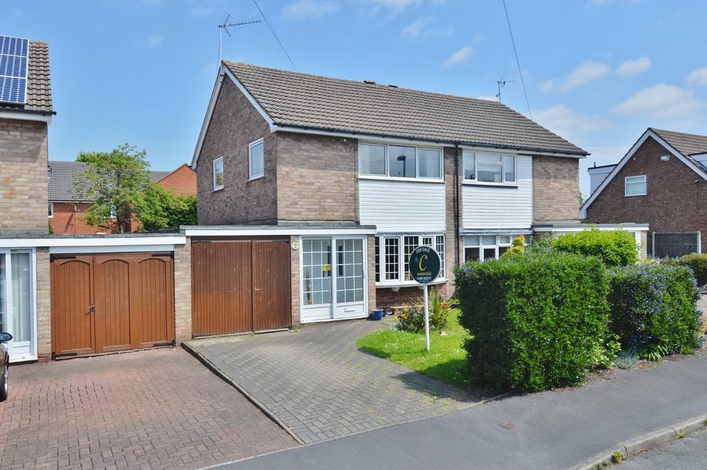 Bush Drive, Rugeley 3 bed semidetached house £159,950