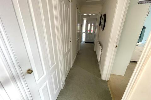 3 bedroom detached bungalow for sale, Oakwood Drive, Gowerton, Swansea