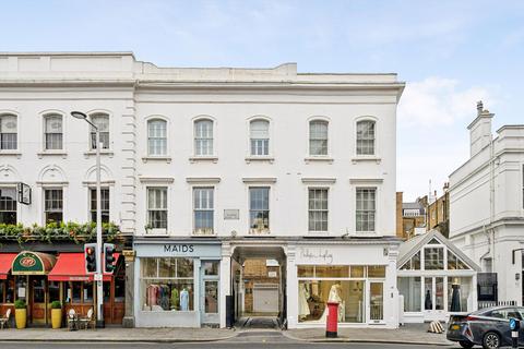 3 bedroom flat for sale, Sydney Mews, London SW3