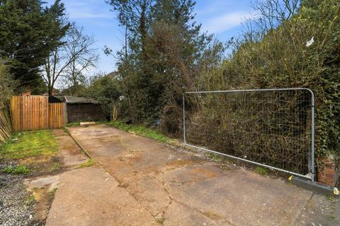 3 bedroom terraced house for sale, Holmes Carr Crescent, Doncaster, DN11