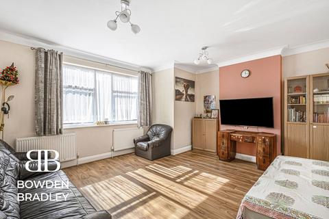 undefined, Epsom Road, Seven Kings, IG3