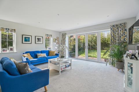 4 bedroom detached house for sale, Pheasant Close, Amersham