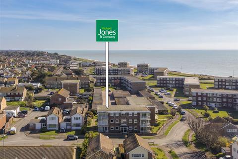 2 bedroom flat for sale, Chanctonbury Road, Rustington, Littlehampton, West Sussex, BN16