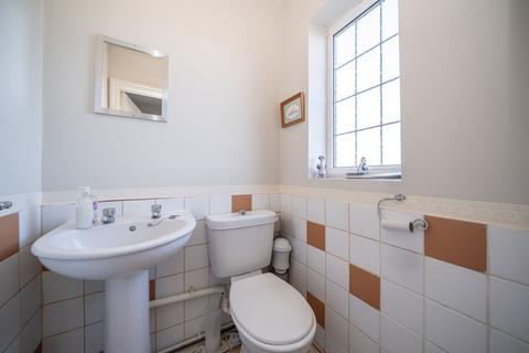 undefined, Dunstable Road, Caddington, LU1