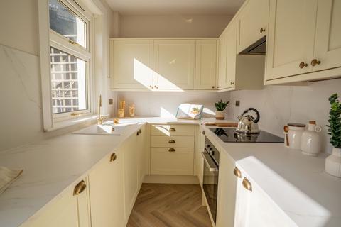 undefined, Dryden Gardens, Edinburgh, EH7