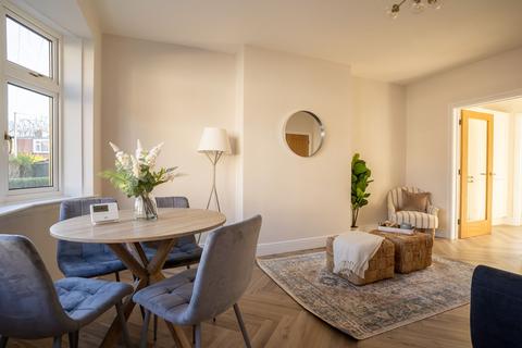 undefined, Dryden Gardens, Edinburgh, EH7