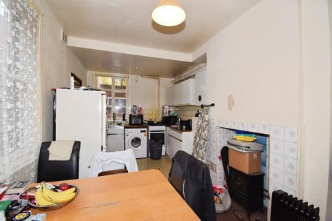 5 bedroom terraced house for sale, Tennyson Street, Leicester, Leicestershire, LE2