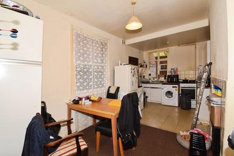 5 bedroom terraced house for sale, Tennyson Street, Leicester, Leicestershire, LE2