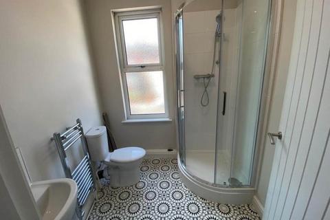 undefined, Cemetery Road (Room 4), West Yorkshire LS11