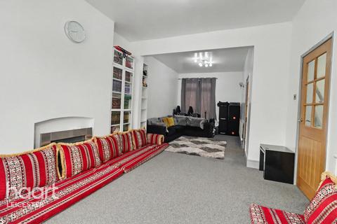 5 bedroom semi-detached house for sale, St Peters Road, Leicester